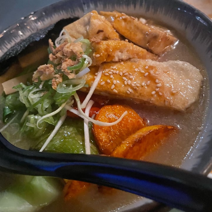 photo of Takumi Ramen Kitchen Milano Veggie shoyu tofu ramen shared by @quandleloup on  22 Jan 2022 - review