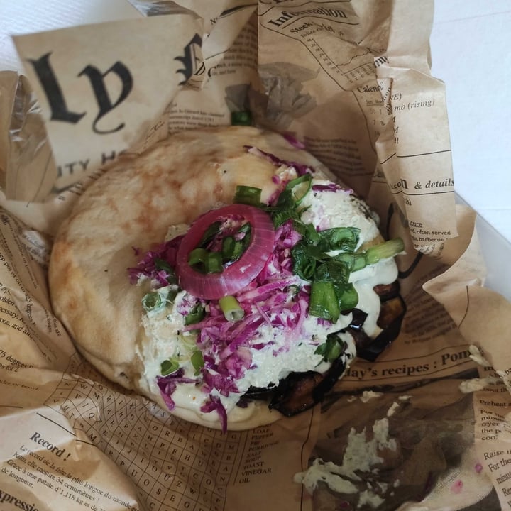 review photo of Salōn Marais Original Falafel shared by @alexcoud on 16 Jul 2021 - review