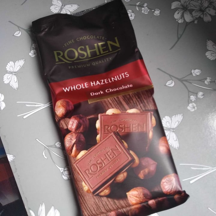 review photo of Roshen Dark Chocolate With Whole Hazelnuts shared by @mariagicheva on 18 Jun 2020 - review