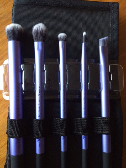 photo of Real Techniques Starter set shared by @hellizh on  12 Apr 2020 - review