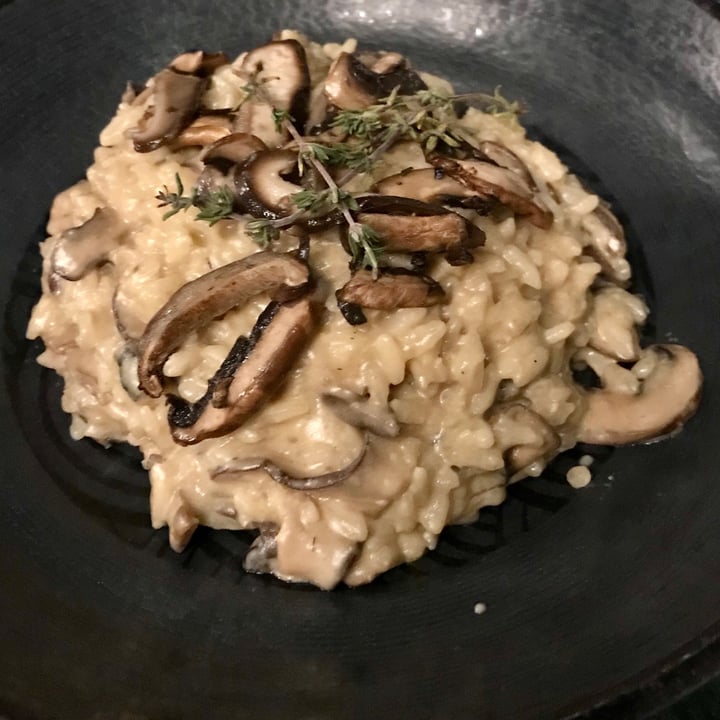 photo of The Green Affair - Chiado Mushroom risotto shared by @mallory17 on  20 Jan 2022 - review