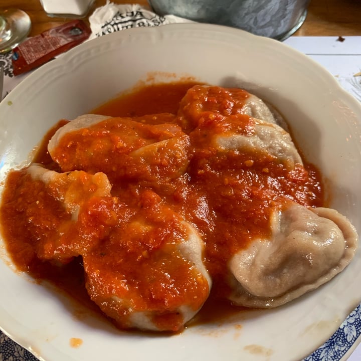 review photo of Vieja Casa Basavilbaso Sorrentinos Veganos De Calabaza, Hongos Y Cebolla shared by @daisunino on 18 Mar 2022 - review