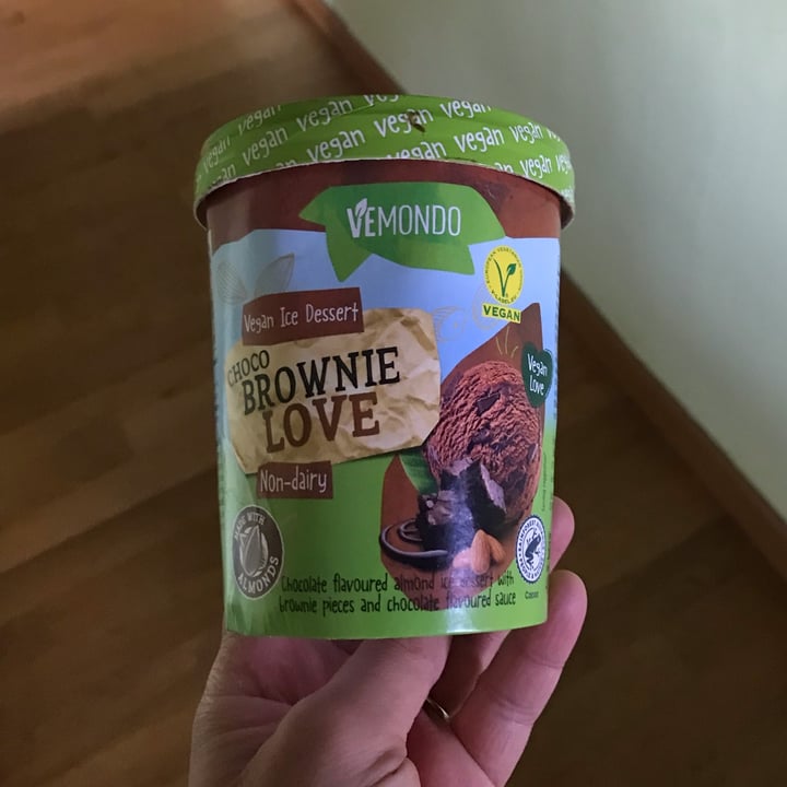 review photo of Vemondo Gelato Al Cioccolato E Brownies shared by @lisa-85 on 07 Sep 2022 - review