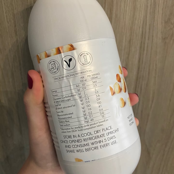 photo of ButtaNutt Macadamia Milk Original shared by @ilizemarais on  21 Jul 2021 - review