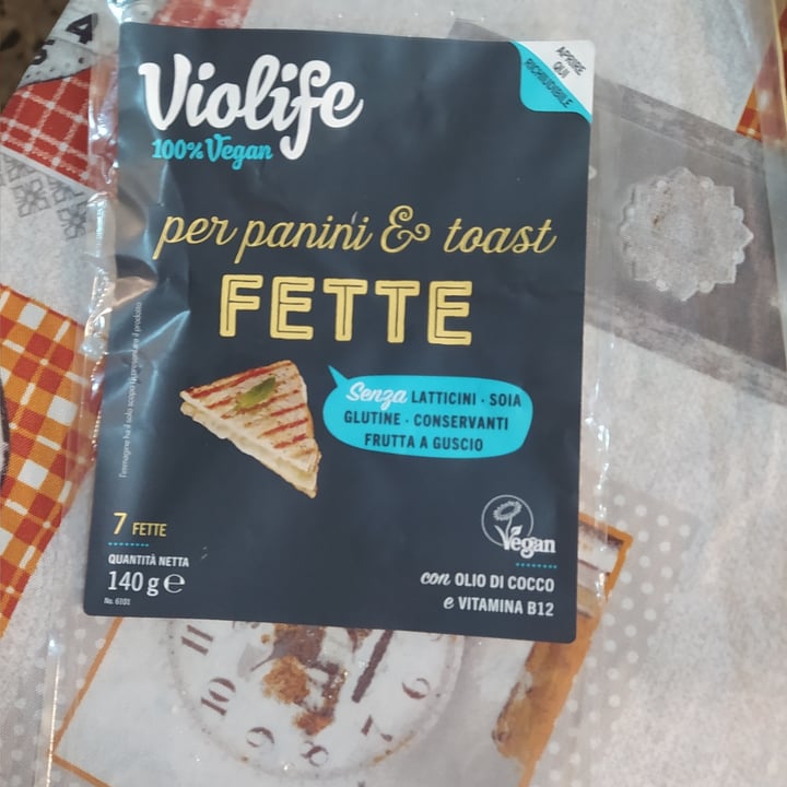 review photo of Violife Fette per panini e toast shared by @laurtita398 on 15 Dec 2021 - review