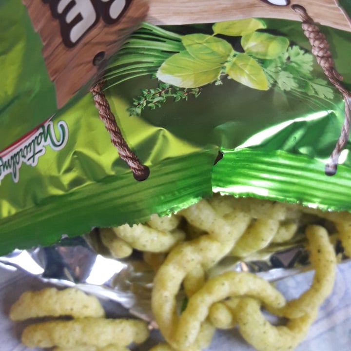 photo of Granix Veggie Snacks Horneados Finas Hierbas shared by @paezcriticoculinario on  02 Mar 2022 - review