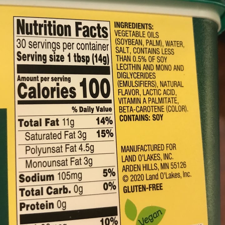 review photo of Land o Lakes Plant-Based Creamy Spread shared by @slowarrow on 16 Dec 2021 - review