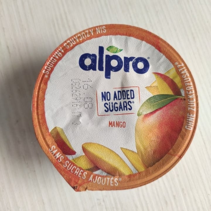 review photo of Alpro alpro yogurt di soia mango shared by @michiyoga on 01 Aug 2022 - review