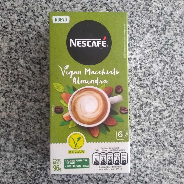 review photo of Nescafé Vegan Macchiato Almendra shared by @macadw on 30 Sep 2020 - review