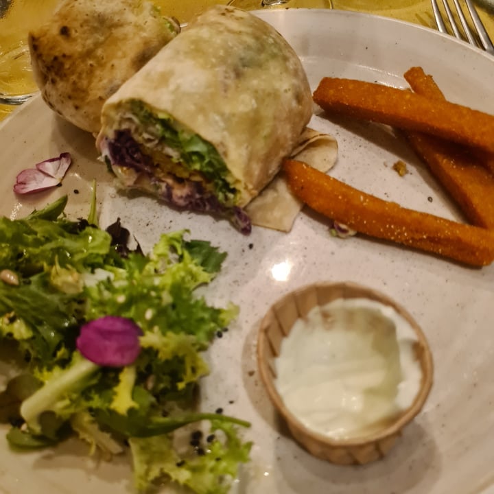 photo of Aromaticus Pita Con Falafel shared by @yuribruce on  06 Sep 2022 - review