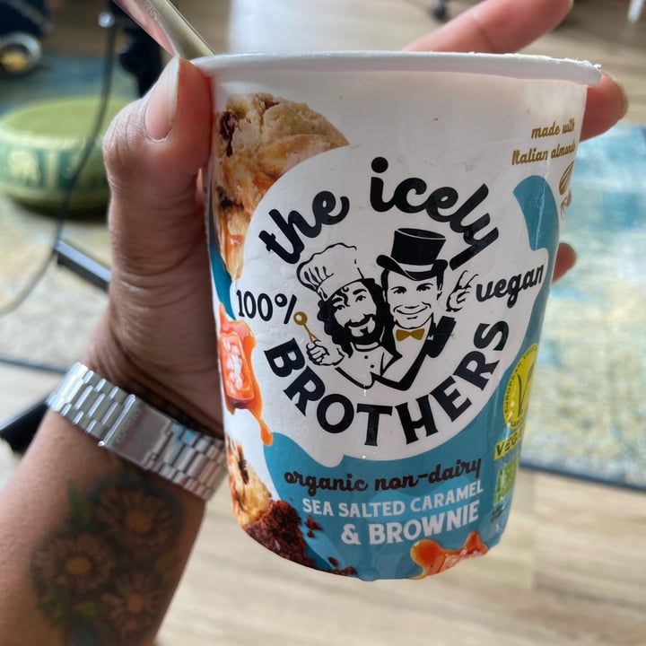 review photo of The Icely Brothers Sea Salted Caramel & Brownie shared by @cplusconsciouscuisin on 03 Aug 2022 - review