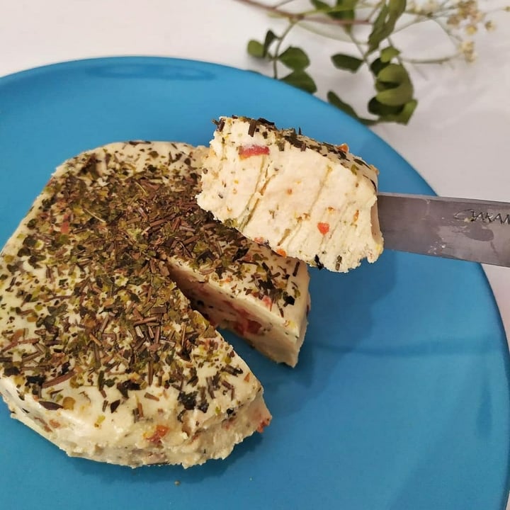 review photo of La Carleta Keso Semicurado con tomate shared by @tarigreenglassy on 29 Oct 2020 - review