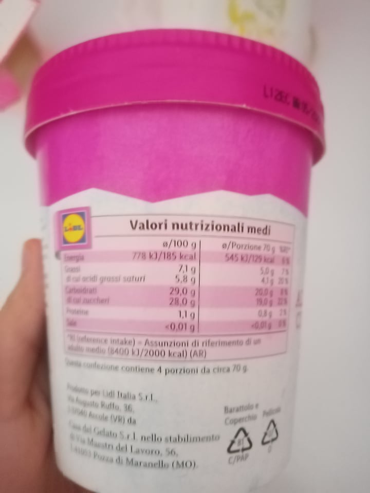 review photo of Vemondo Gelato vegetale alla vaniglia con sciroppo ai frutti di bosco shared by @678luciaabulia on 01 Aug 2022 - review