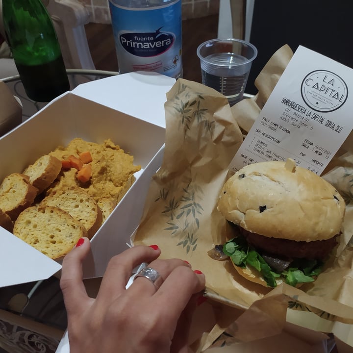 review photo of La Capital Hummus Y Burguer Beyond shared by @merx on 20 Jul 2021 - review