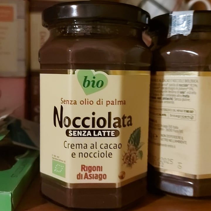 photo of Rigoni di Asiago Nocciolata - crema al cacao e nocciole senza latte shared by @erika1998 on  13 Sep 2022 - review