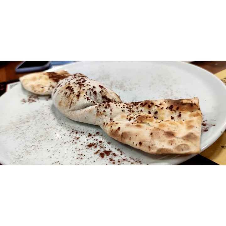 photo of Pizzeria Frontoni La Caramella Ripiena shared by @goveg on  01 Jan 2022 - review