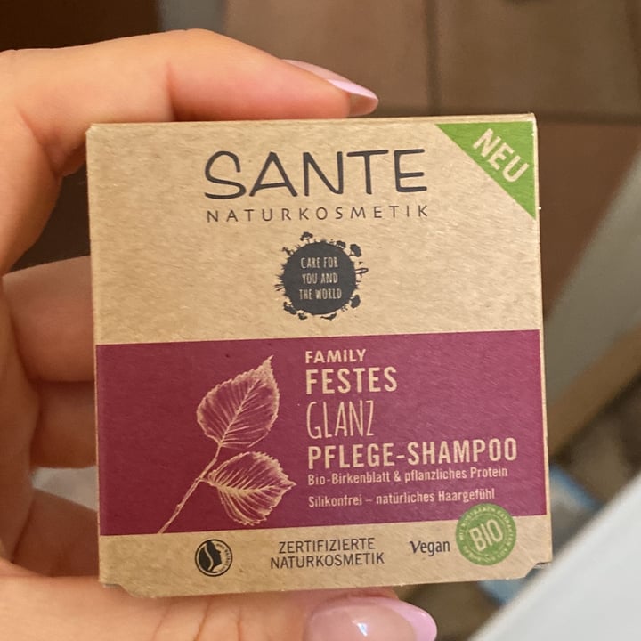 review photo of Sante Naturkosmetik family festes glanz pflege-shampoo shared by @alicesignorini on 14 Apr 2022 - review