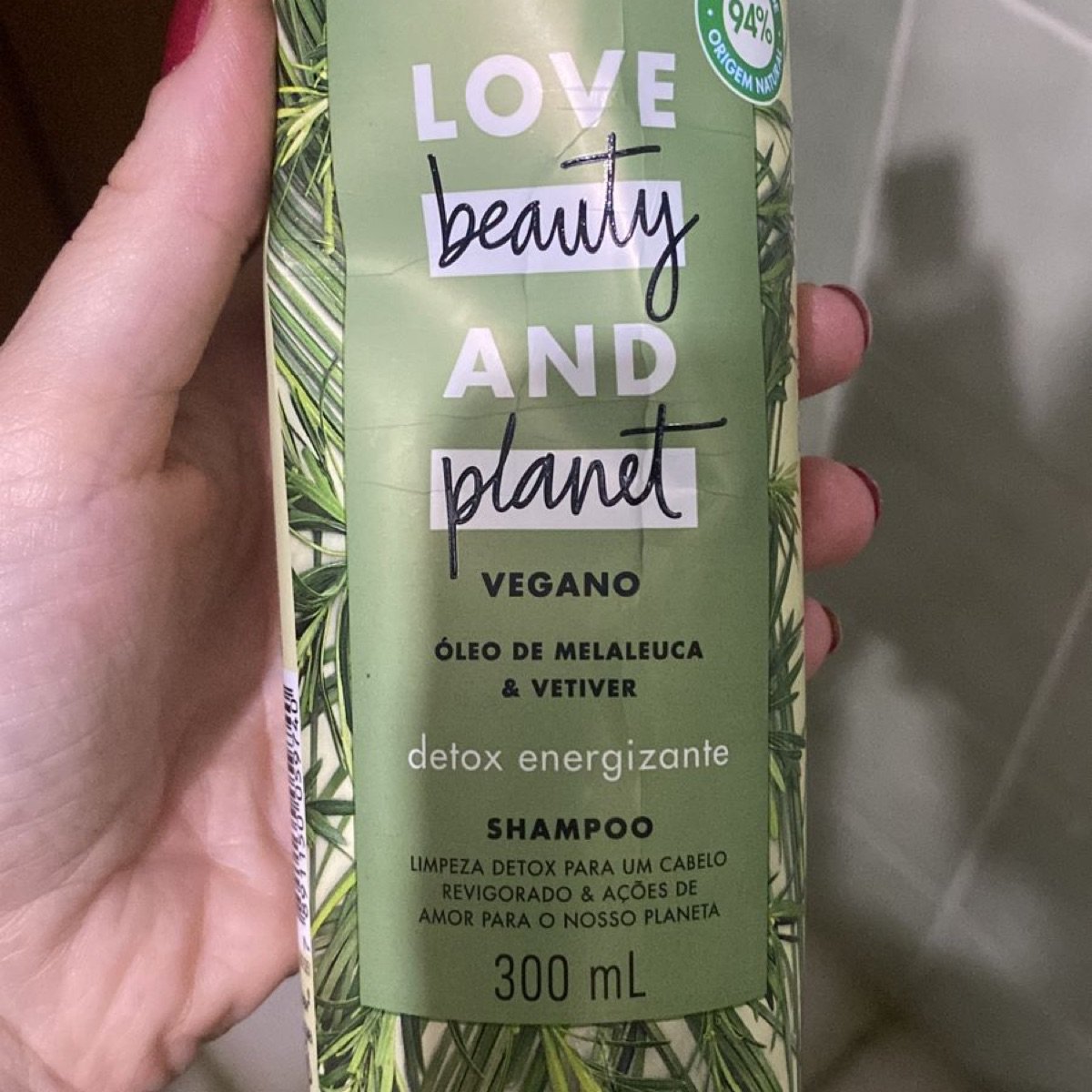 shampoo vegano  Love Beauty and Planet