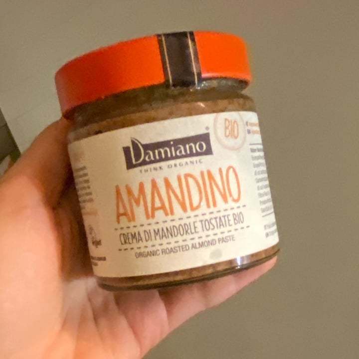 photo of Damiano Amandino-crema di mandorle tostate bio shared by @sarabosio on  30 Nov 2021 - review
