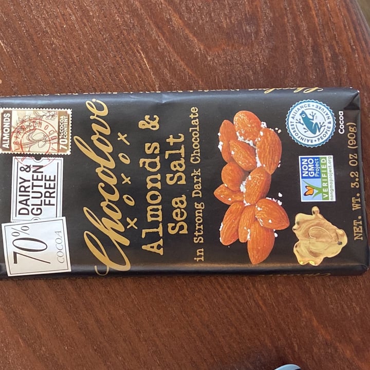 photo of Chocolove Almonds & Sea Salt in Strong Dark Chocolate 70% shared by @pintocarolineluc on  22 Sep 2022 - review