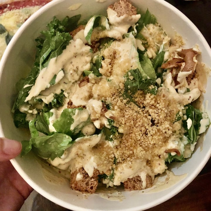 photo of Flax&Kale Kale Caesar Plantbased Salad shared by @juditmaldonado on  22 May 2021 - review