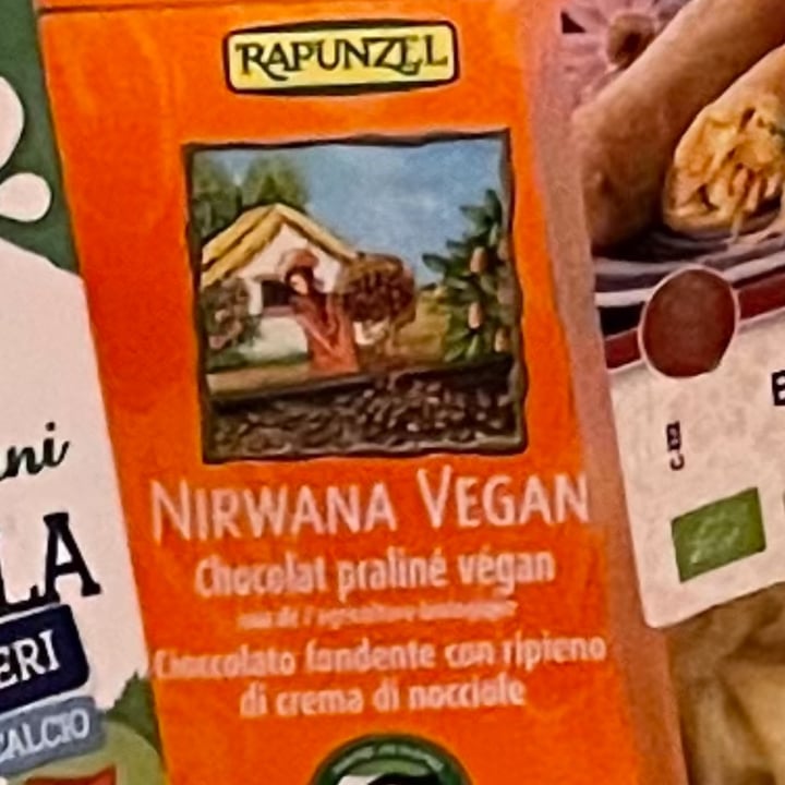 review photo of Rapunzel Cioccolato fondente con ripieno di crema di nocciole shared by @saradolce on 13 Mar 2022 - review