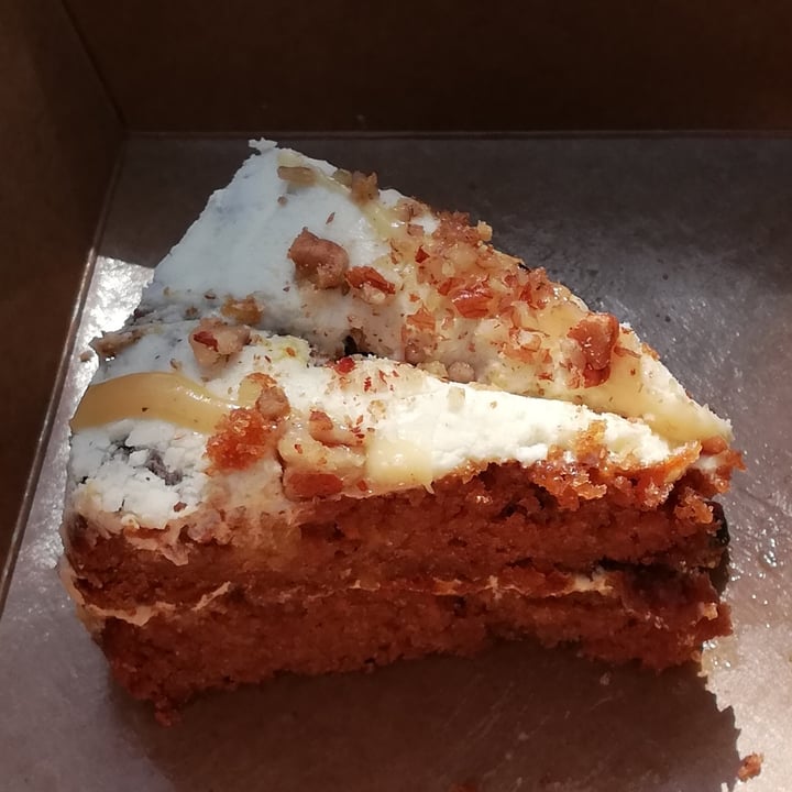 photo of Vegan Street Food ZA Carrot Cake shared by @simonel on  17 Oct 2020 - review