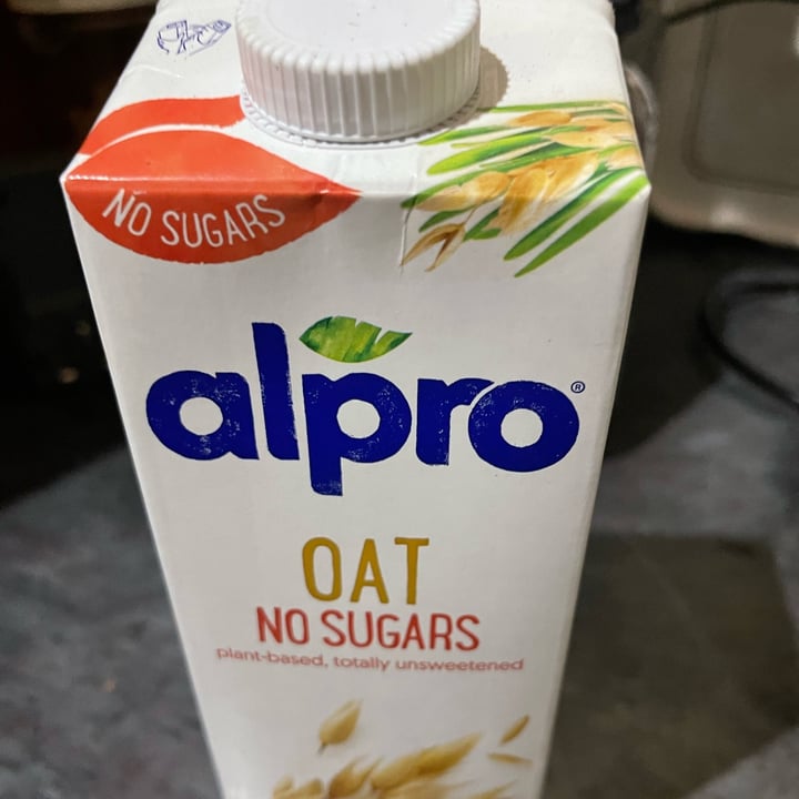 photo of Alpro Oat Milk No Sugars shared by @el71 on  18 Jan 2022 - review