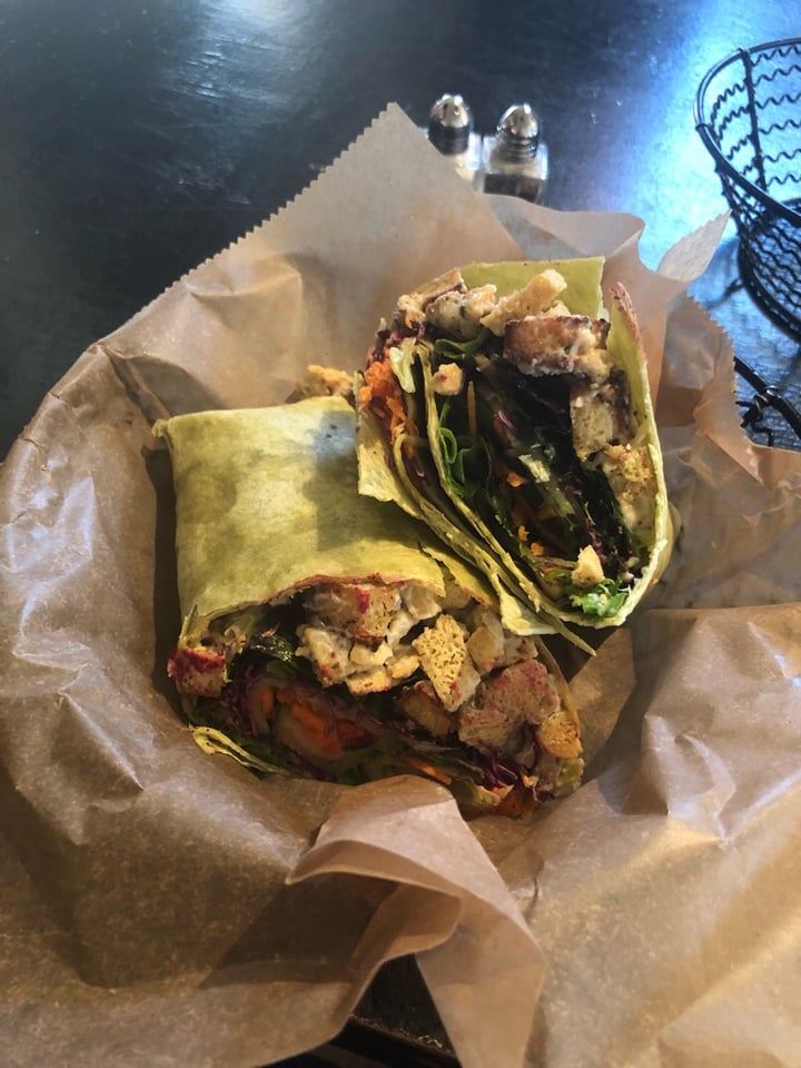 photo of Heirloom Food Company Mock Chick wrap shared by @lwalker on  19 Feb 2019 - review