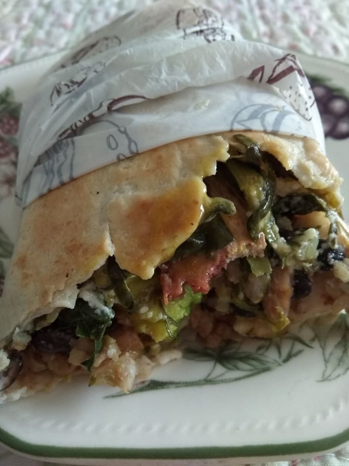 photo of Natural Veg Burrito vegan shared by @ndmuse on  04 Aug 2019 - review