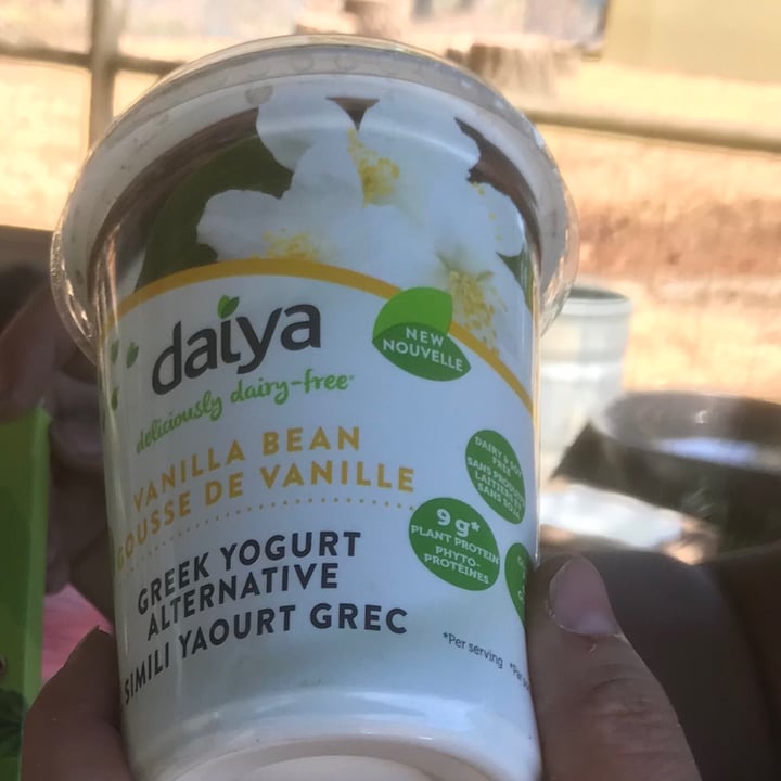 photo of Daiya Greek Yogurt Vanilla Bean shared by @peanut1978 on  21 Aug 2021 - review