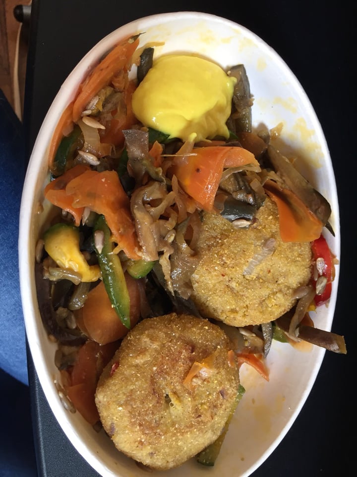 photo of Rincón Natural Bocaditos de mijo con vegetales al wok shared by @florenciaveg on  28 Aug 2019 - review