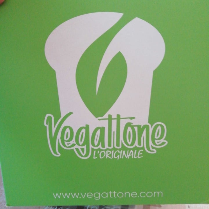 photo of Vegattone Il panettone vegano artigianale italiano  shared by @rominella on  25 Dec 2021 - review