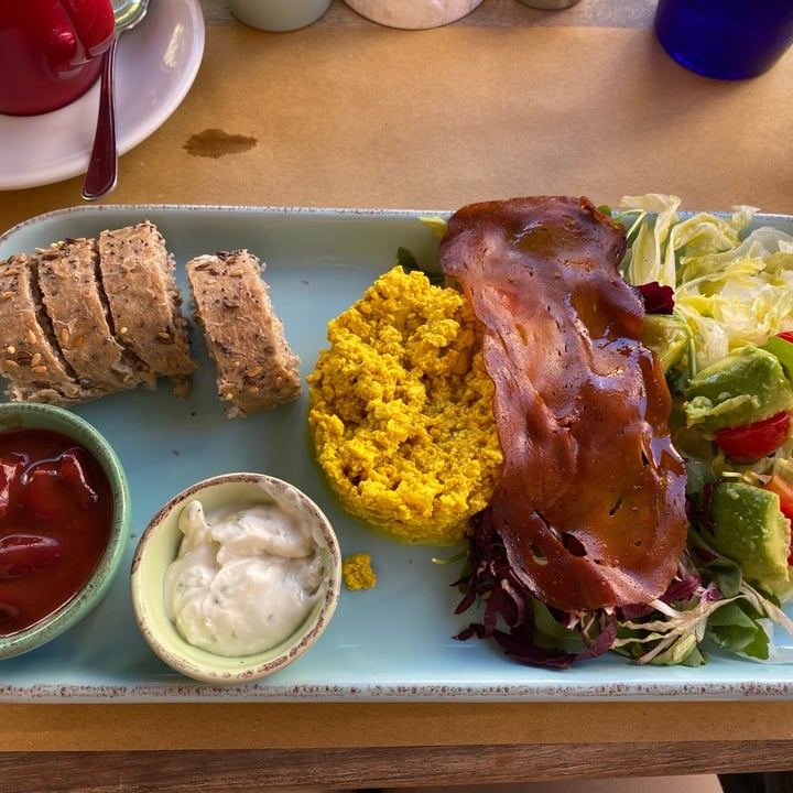 review photo of Buddy Italian Restaurant Cafè vegan breakfast shared by @danielallocco on 03 Sep 2022 - review