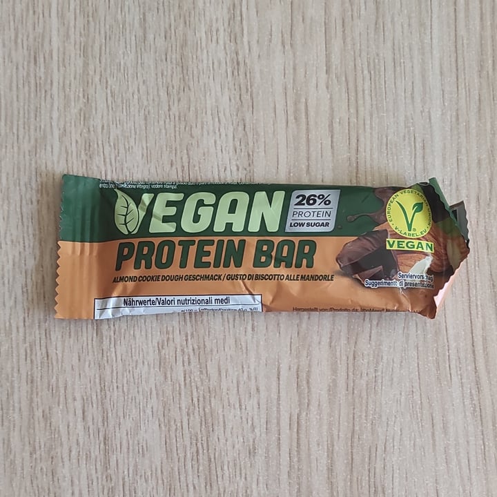 photo of Vegan Protein Bar  Almond Cookie Dough Geschmack / Gusto Di Biscotto Alle Mandorle shared by @danilelaht on  12 Jul 2022 - review