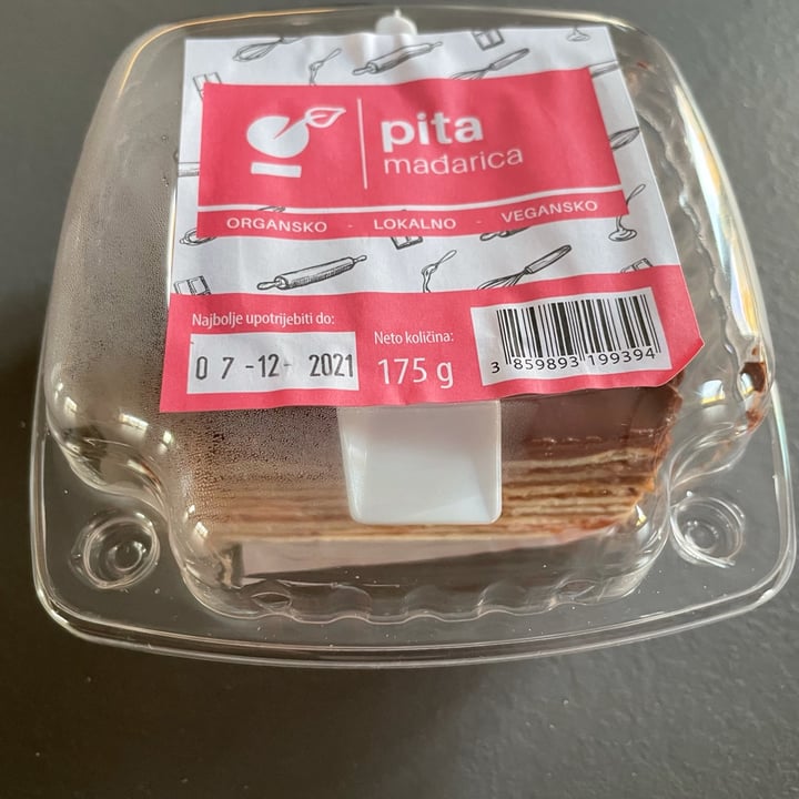 photo of Pita madarica Layered Sponge Cake shared by @vegnostic on  04 Dec 2021 - review