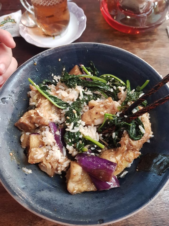 review photo of The Onion Collective Sushi Rice Bowl shared by @emilythejoyfulnomad on 19 Feb 2020 - review