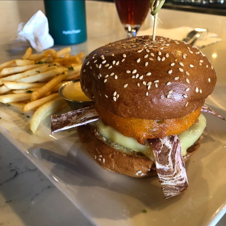 review photo of O’cado Restaurant smokin boss burguer shared by @gnargnarbinks402 on 19 Jun 2022 - review