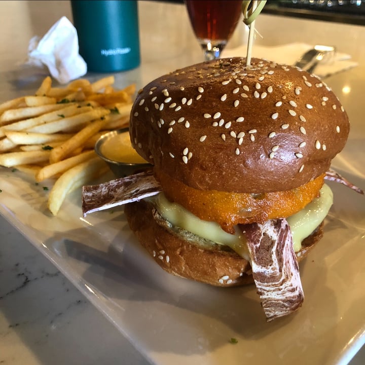 photo of O’cado Restaurant smokin boss burguer shared by @gnargnarbinks402 on  19 Jun 2022 - review