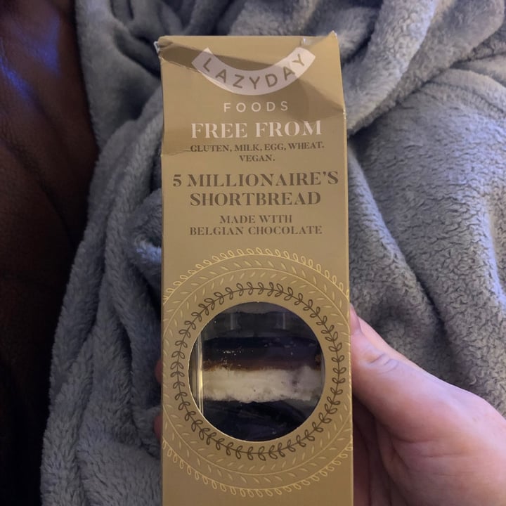 review photo of Lazy Day Foods Millionaire's Shortbread shared by @edentomlinson on 11 Nov 2020 - review