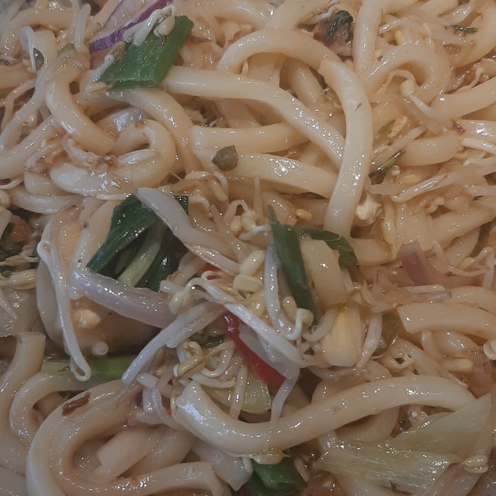 review photo of Wagamama Pad Thai shared by @lapolly on 18 Aug 2021 - review