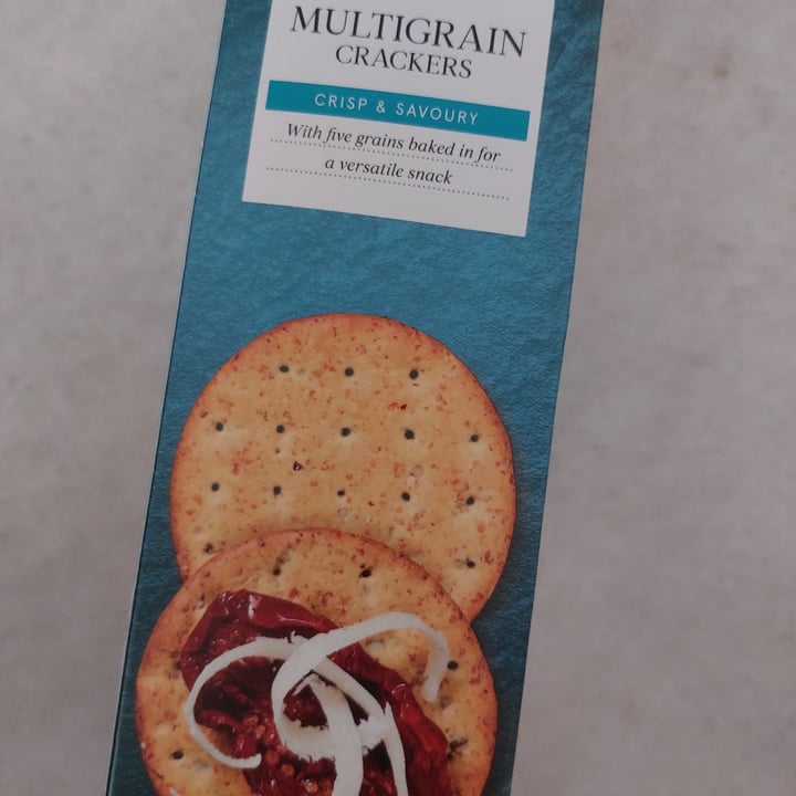 photo of Tesco Multigrain Crackers shared by @vegandiaries on  17 Mar 2022 - review
