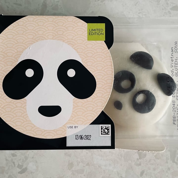 photo of Marks & Spencer Food (M&S) Panda Buns shared by @bsvv on  10 Jun 2022 - review