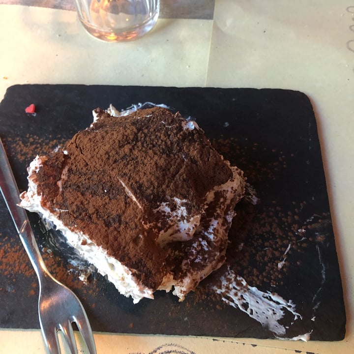 review photo of VegAmore Tiramisù shared by @valecor on 10 Apr 2022 - review
