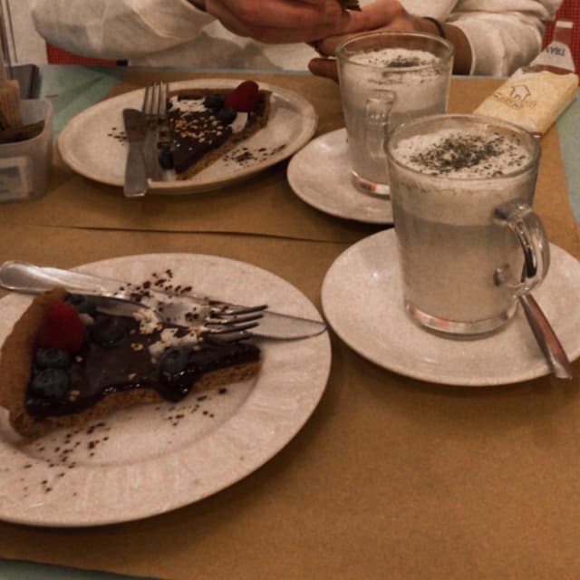 Foto del piatto “Crostata con crema fondente”
