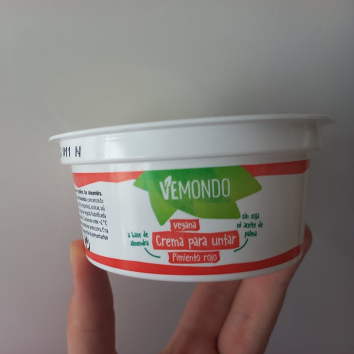 photo of Vemondo Queso crema con pimiento rojo shared by @heiru on  26 May 2022 - review