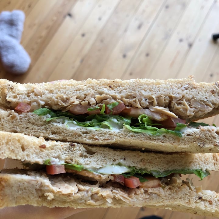 review photo of Boots Vegan No Chicken Salad Sandwich shared by @04ag on 23 Feb 2021 - review