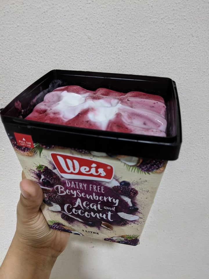 photo of Weis Dairy Free Boysenberry, Açaí and Coconut shared by @anjjaliii on  26 Feb 2020 - review