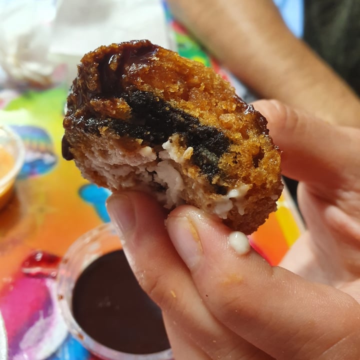 photo of Doomie's Home Cookin' Fried Oreos shared by @paniwilson on  21 May 2022 - review