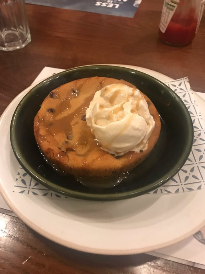 review photo of Bella Italia Cookie dough shared by @yiskahrune on 16 Jan 2020 - review